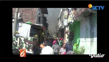 Puluhan Rumah Warga di Gang Sempit Surabaya Terbakar - Liputan 6 Terkini