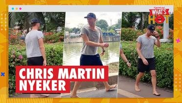 Momen Ketika Chris Martin Jalan Keliling Sudirman Sambil 'Nyeker' & Berkeringat