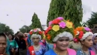Bentrok Warga di Maluku hingga Tradisi Ngarot di Indramayu