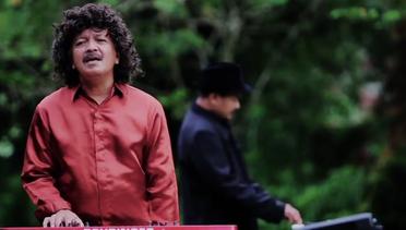 Caca Handika - Sang Biduan (Official Video)