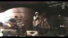 Sheryl Sheinafia ft. David NOAH - Kukatakan dengan Indah & Rasa Sunyi at NGINTIP MUSICA 2013