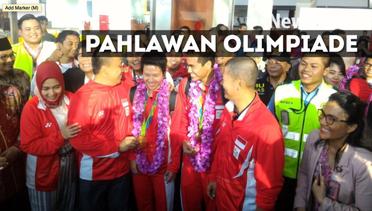 NEWS FLASH: Bandros Bawa Pahlawan Olimpiade Indonesia ke Kantor Kemenpora