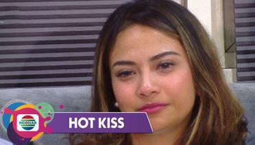 Hot Kiss - TRAGIS! Tak Kuasa Tahan Air Mata, Vanessa Angel Jalani Sidang Pertama