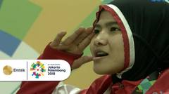 pengalunganDetik - Detik Pengalungan Medali Emas Pipiet Kamelia Atlet Pencak Silat | Asian Games 2018