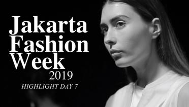 Highlight Jakarta Fashion Week 2019 Day 7