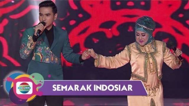 Toydagi lezbiyenlarning havaskor surati