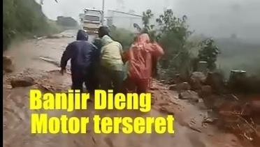 Ngeri, Banjir dan Longsor di Jalur ke Dataran Tinggi Dieng Jawa Tengah Motor Terseret