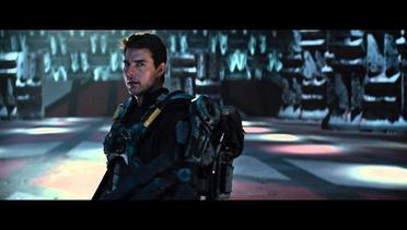 Edge of Tomorrow - Official Trailer