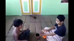 video mbah dukun terlucu