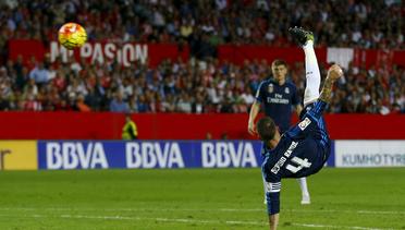 Sergio Ramos Cedera Bahu Usai Cetak Gol Akrobatik yang Indah