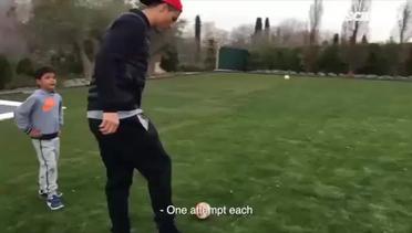 Ronaldo Ajarkan Rahasia Mencetak Gol pada Sang Anak