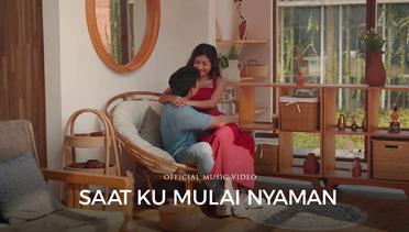 Adlani Rambe - Saat Ku Mulai Nyaman (Official Music Video)