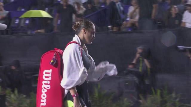 VIDEO) Elena Rybakina foi vista a treinar em Cancún antes do WTA Finals de  2023: A Lena parece estar pronta