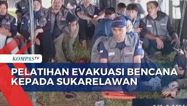 PMI Gelar Pelatihan Evakuasi Bencana Kepada Sukarelawan di Sukabumi