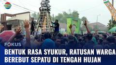 Ratusan Warga Mojokerto Rebutan Gunungan Sepatu dalam Tradisi Ruwat Desa | Fokus