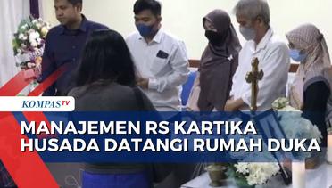 Dirut dan Pihak Manajemen RS Kartika Husada Menemui Keluarga Alvaro di Rumah Duka