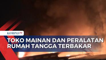 Kebakaran Hebat Landa Pusat Toserba Tokma di Tambun, 11 Unit Mobil Damkar Diterjunkan!