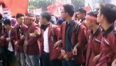 Demo Mahasiswa Makassar Jelang Harkitnas