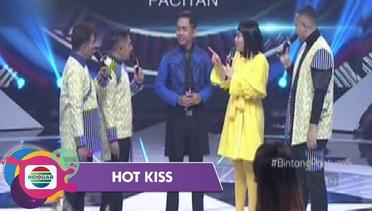 Malam Spesial, Tiga Peserta Dipilih Mentor Sebagai Calon Bintang - Hot Kiss