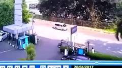 Rekaman CCTV detik-detik terjadinya kecelakaan di Kembangan, Jakarta Barat