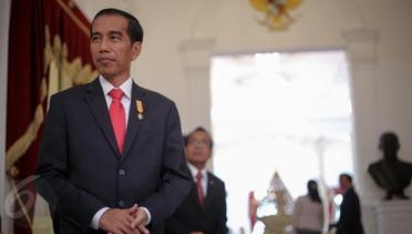 News Flash: Batal Pantau Kabut Asap, Jokowi Minta Maaf Kepada Warga Jambi