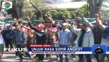 Ratusan Sopir Angkot Bandung Unjuk Rasa di Gedung Sate – Fokus Sore