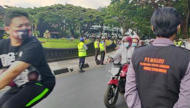 Tim Pemburu Cari Warga Tak Pakai Masker di Kota Malang