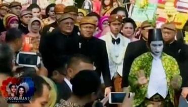Presiden Jokowi Berjalan Kaki Menuju Tempat Resepsi
