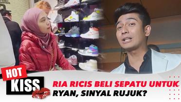 Ria Ricis Beli Sepatu Untuk Ryan di Jepang, Sinyal Rujuk? | Hot Kiss