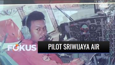 Keluarga Pilot Kapten Afwan Masih Cemas Menunggu Kabar | Fokus