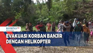 Evakuasi Korban Banjir Dengan Helikopter