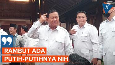Kelakar Prabowo Saat Sambut Kedatangan Wiranto di Hambalang
