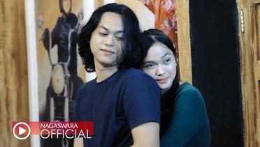 M. Ridho - Jalanku Jalanmu (Pop Music Video Official NAGASWARA)