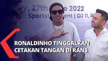 Ronaldinho Kunjungi RANS Sportainment untuk Tinggalkan Cetakan Tangan