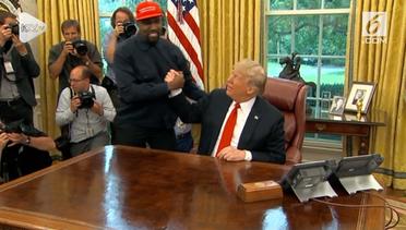 Jabat Tangan Kanye West dan Donald Trump di Gedung Putih