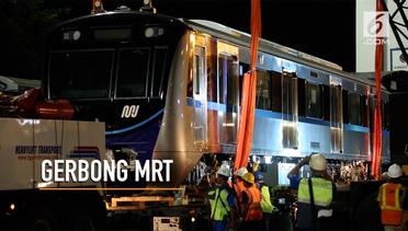 12 Gerbong MRT Selesai Diturunkan di Jakarta