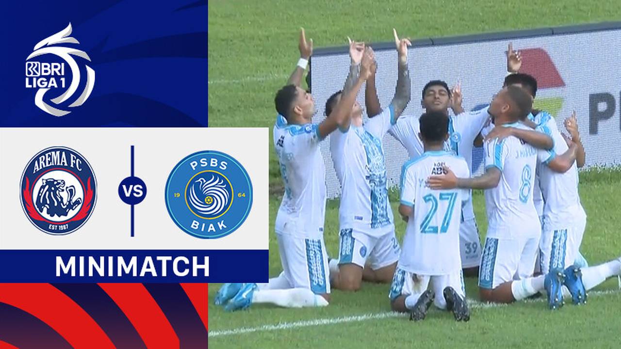 Arema FC vs PSBS Biak - Gallery image 2