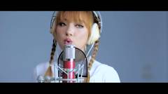 Shake It Off - Taylor Swift cover by Jannine Weigel