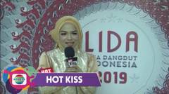 HOT KISS - Yenti Sumatera Barat Merebut Perhatian Seluruh Juri!