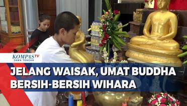 Jelang Waisak, Umat Buddha Bersih-bersih Wihara