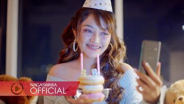 Siti Badriah - Video Call Aku (Official Music Video NAGASWARA) #music