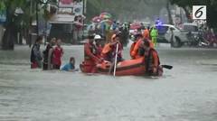 Banjir Lumpuhkan Kota Padang