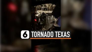 Pusat Perbelanjaan Texas Porak Poranda Usai Dihantam Tornado