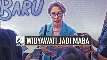 Aksi Aktris Kawakan Widyawati Jadi Mahasiswi Baru