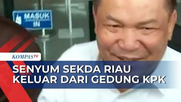 Bungkam, Sekda Riau Hanya Tersenyum Usai Keluar dari Gedung KPK setelah Pemeriksaan Kedua