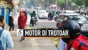 Viral Video Pengendara Motor Marah Saat Ditegur Melintasi Trotoar