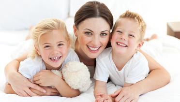 News Flash: Cara Mudah Membuat Anak Anda Bahagia