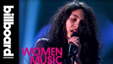 Alessia Cara 'Scars to Your Beautiful' Penampilan Live Akustik Women in Music 2016 | Billboard Indonesia Performance Video