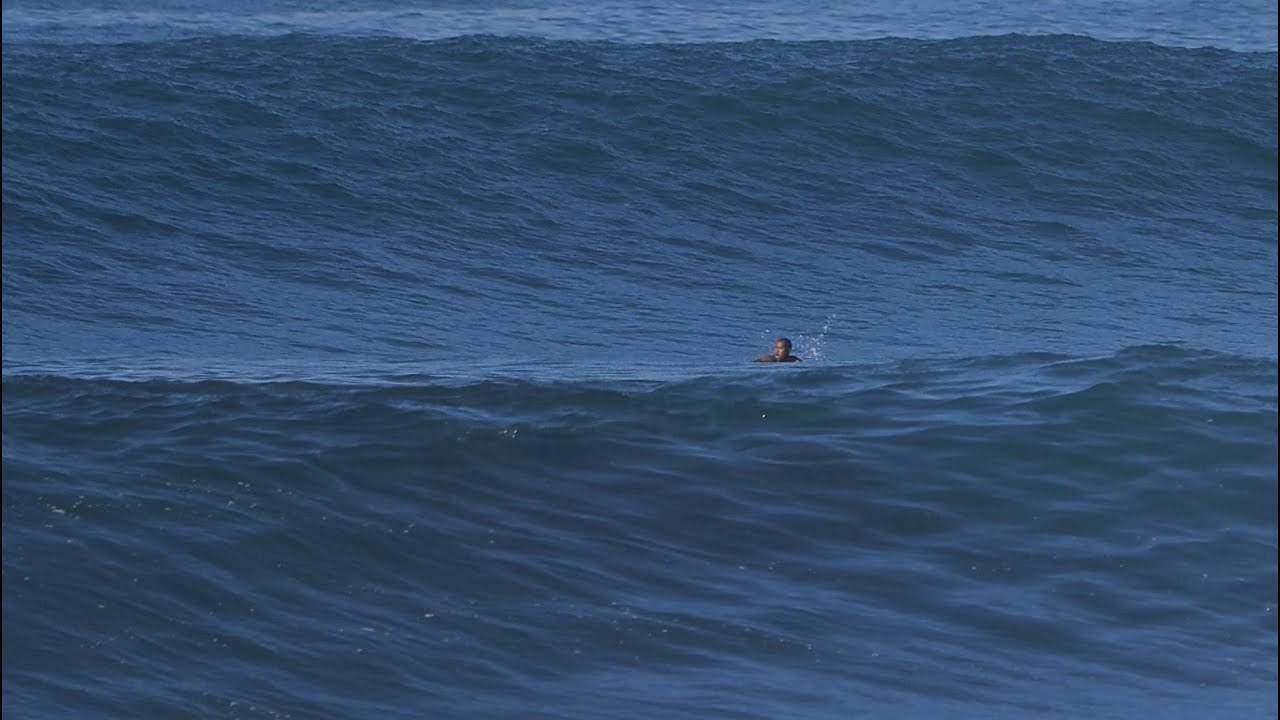 Keramas Cops A Solid, Clean Swell - 10 May 2021