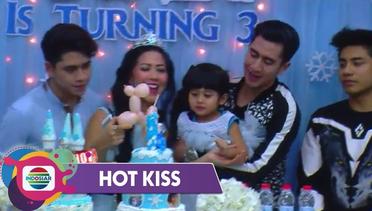 Hot Kiss - Menggemaskan!! Kegiatan Vania Putri Bungsu Vena Melinda Dirumah